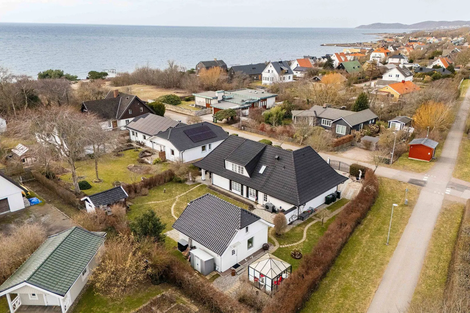 Villa, Peter Lundhs allé 7, Nyhamnsläge. Bild 1 av 20