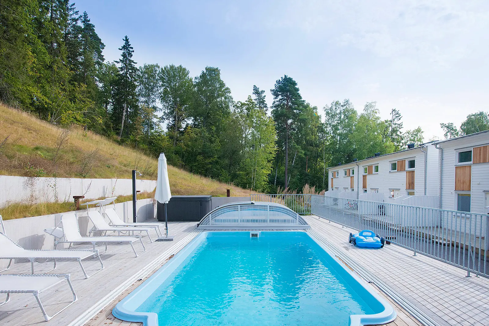 Apartment, Oxelvägen 23X, Tullinge. Photo 1 of 27