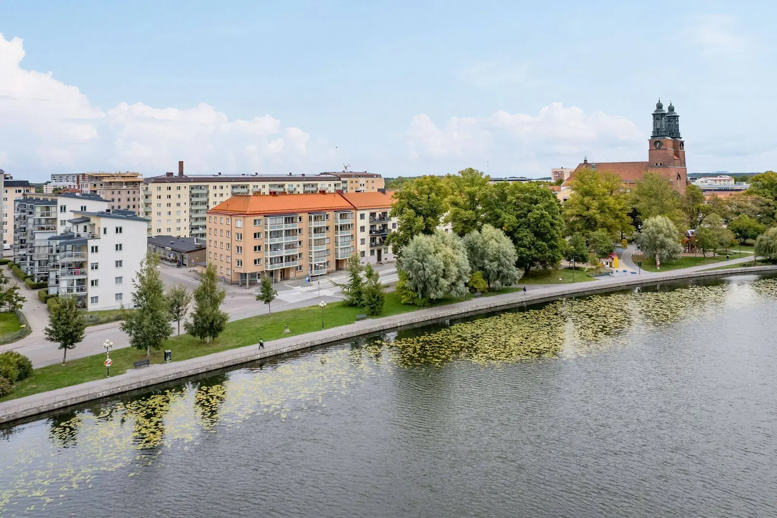 Lägenhet, Strandgatan 30B, Eskilstuna. Bild 1 av 40