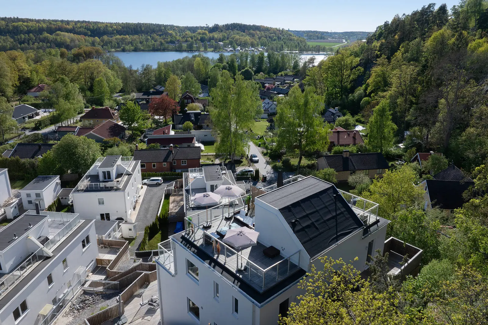 Lägenhet, Vårbäcksvägen 6H, Tullinge. Bild 1 av 40