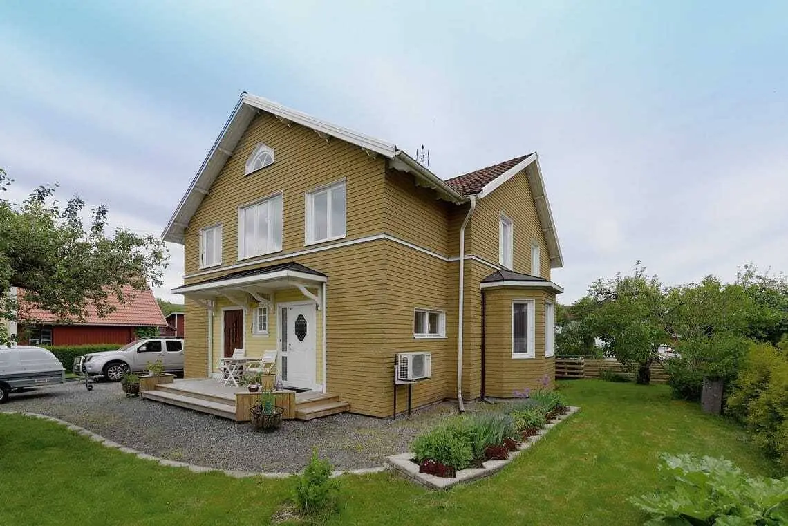 House, Fågelvägen 11, Kristinehamn. Photo 1 of 40