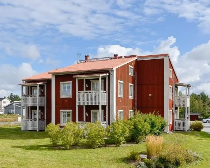 Lägenhet, Norrbodavägen 10, Kungsängen. Bild 1 av 18