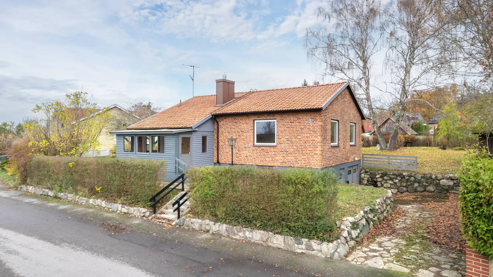 Villa, Lyckans väg 8, Hanaskog. Bild 1 av 33