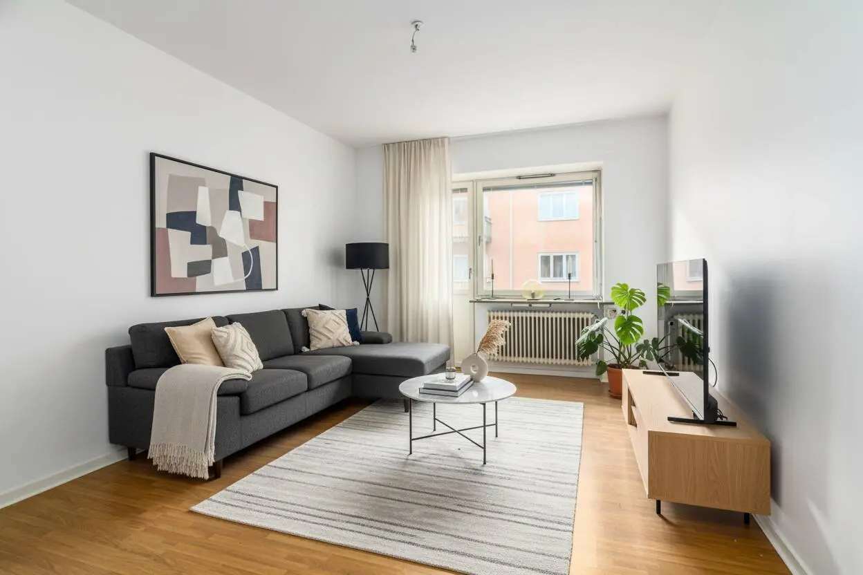 Lägenhet, Intagsgatan 5B, Eskilstuna. Bild 1 av 21