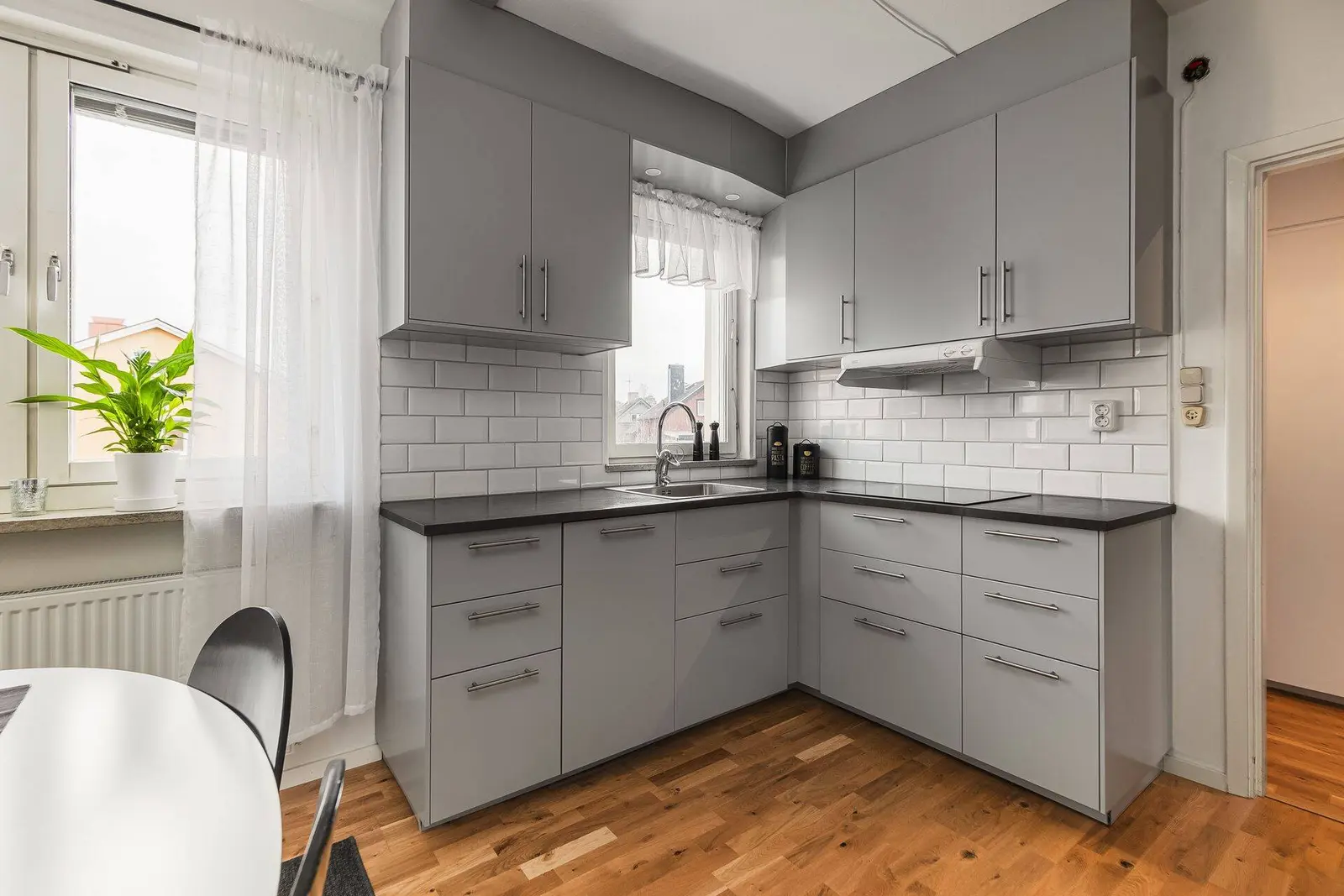 Apartment, Tingstugatan 37B, Strängnäs. Photo 1 of 36
