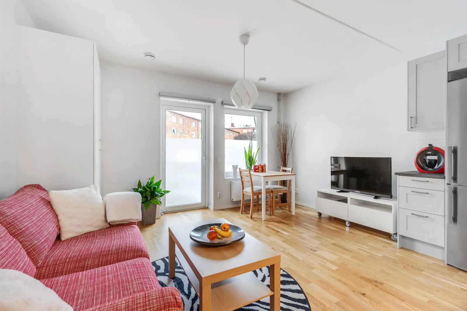 Image 1 of 19 of Sörgärdsgatan 24B