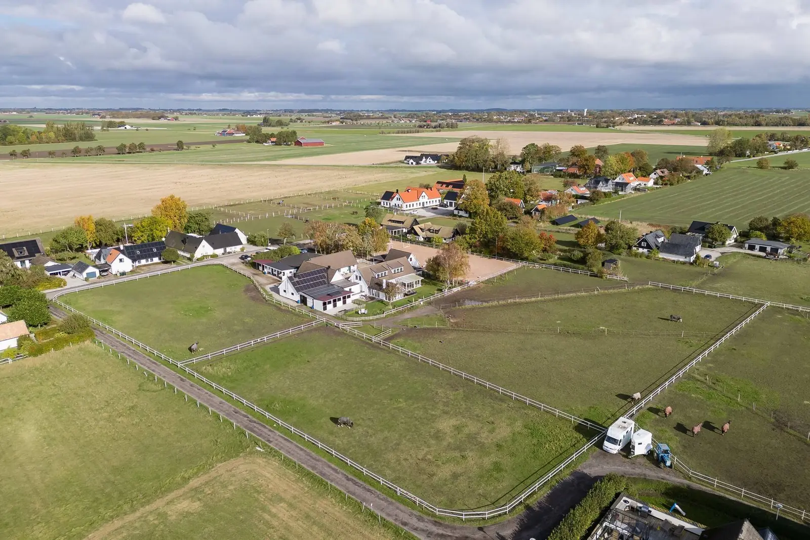 Farm, Vellinge väster byaväg 32-5, Vellinge. Photo 1 of 40