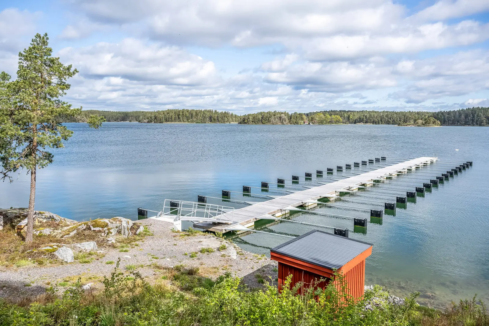 Tomt / mark, Fiskarevägen 8, Gryt. Bild 1 av 16