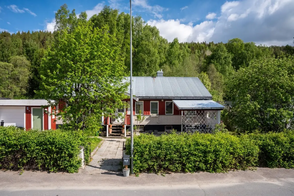 Image 1 of 40 of Mogatan 15