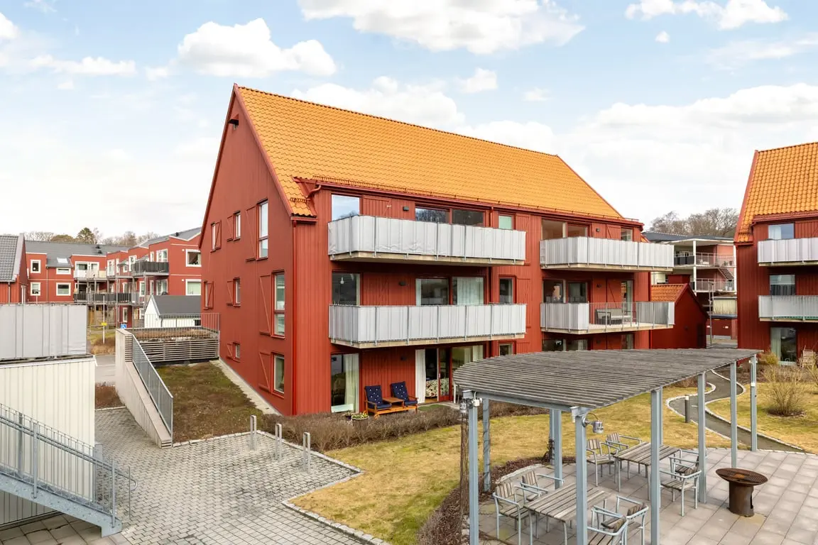Bild 1 av 26 på Seglarängsvägen 35