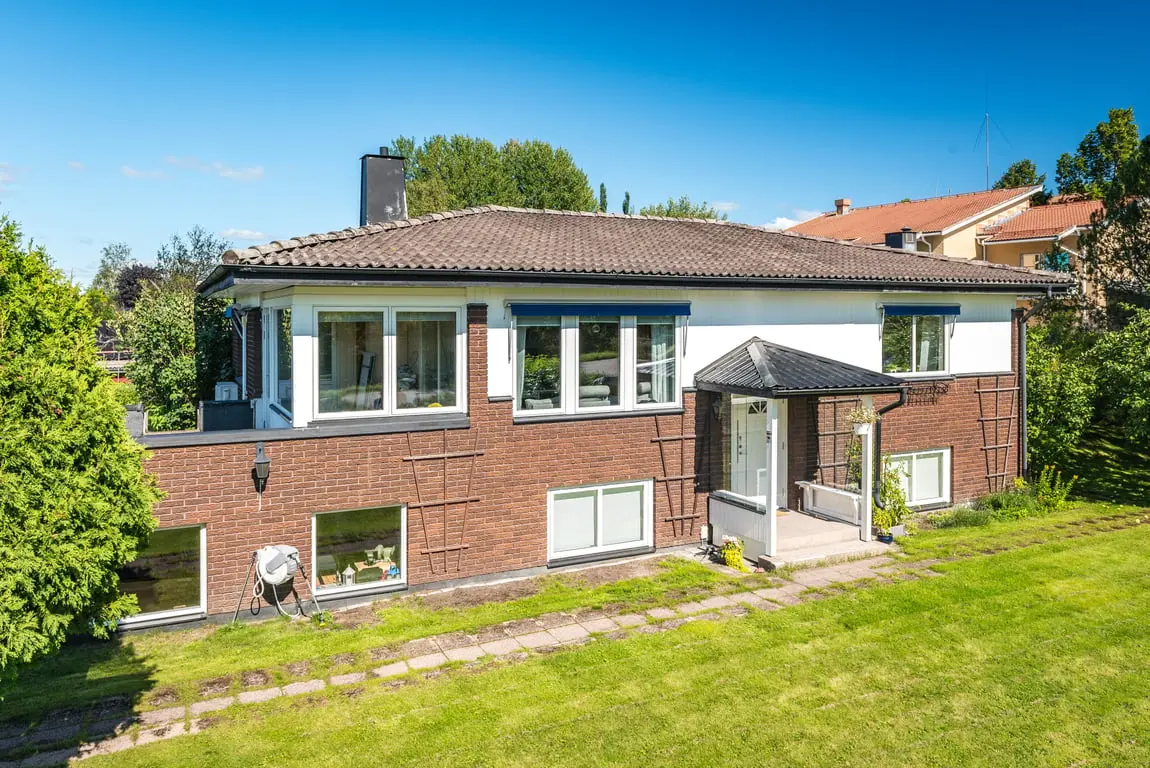 Villa, Kabyssvägen 2, Sundsvall. Bild 1 av 20