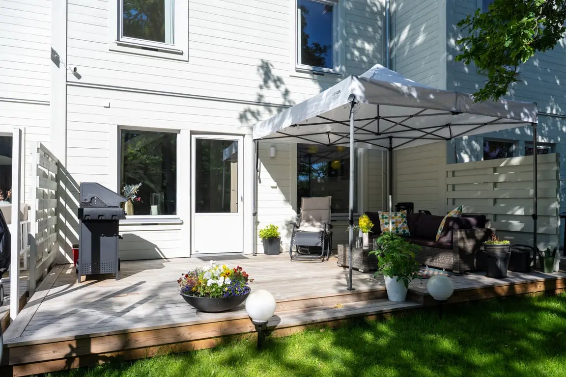 Semi-detached/terraced, Viggholmsvägen 11, Stockholm. Photo 1 of 40