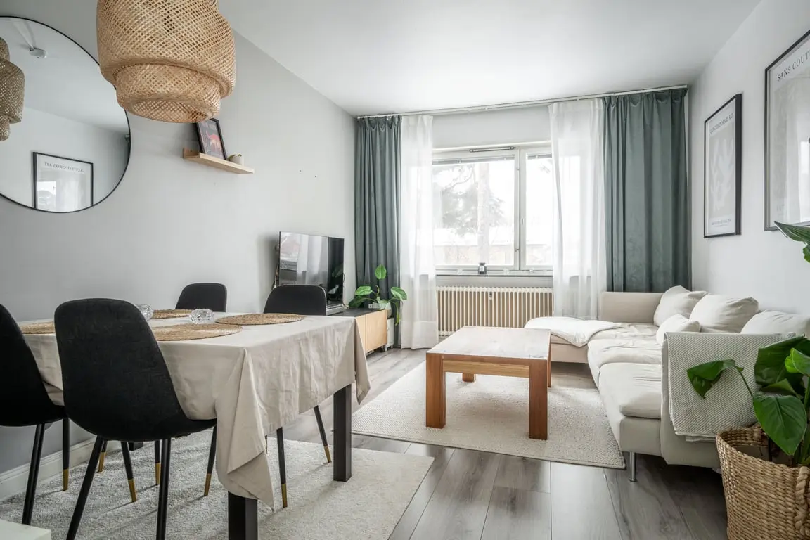 Lägenhet, Hertig Carls väg 25A, Södertälje. Bild 1 av 12