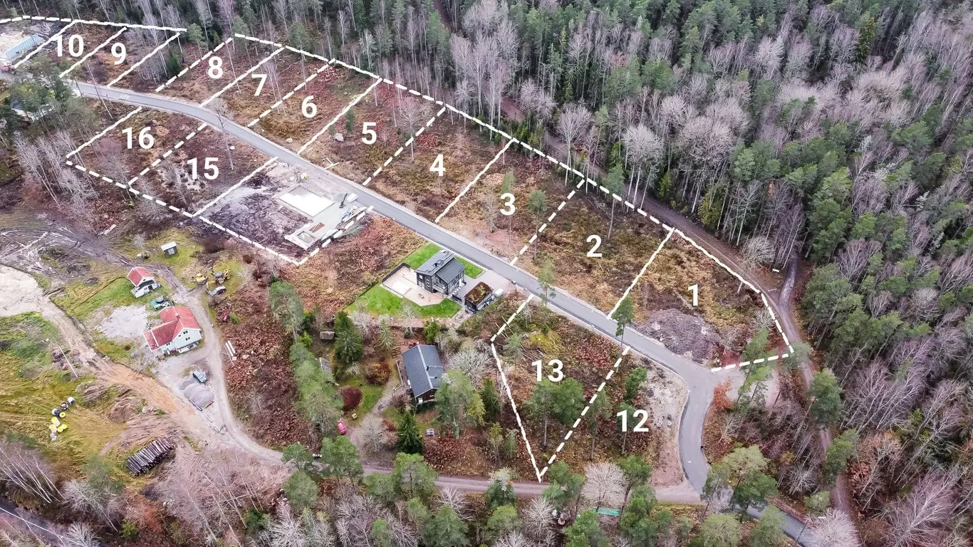 Bild 1 av 2 på SMÅHUSTOMTER MARK - ETAPP 1