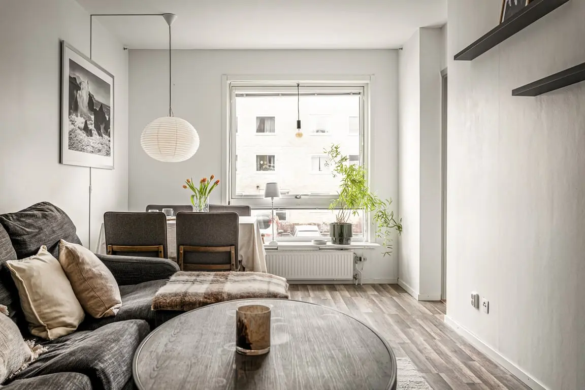 Lägenhet, Klostergatan 7, Kungälv. Bild 1 av 22