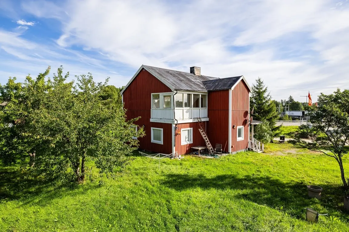 Villa, Östra Ödsgatan 5, Kramfors. Bild 1 av 32