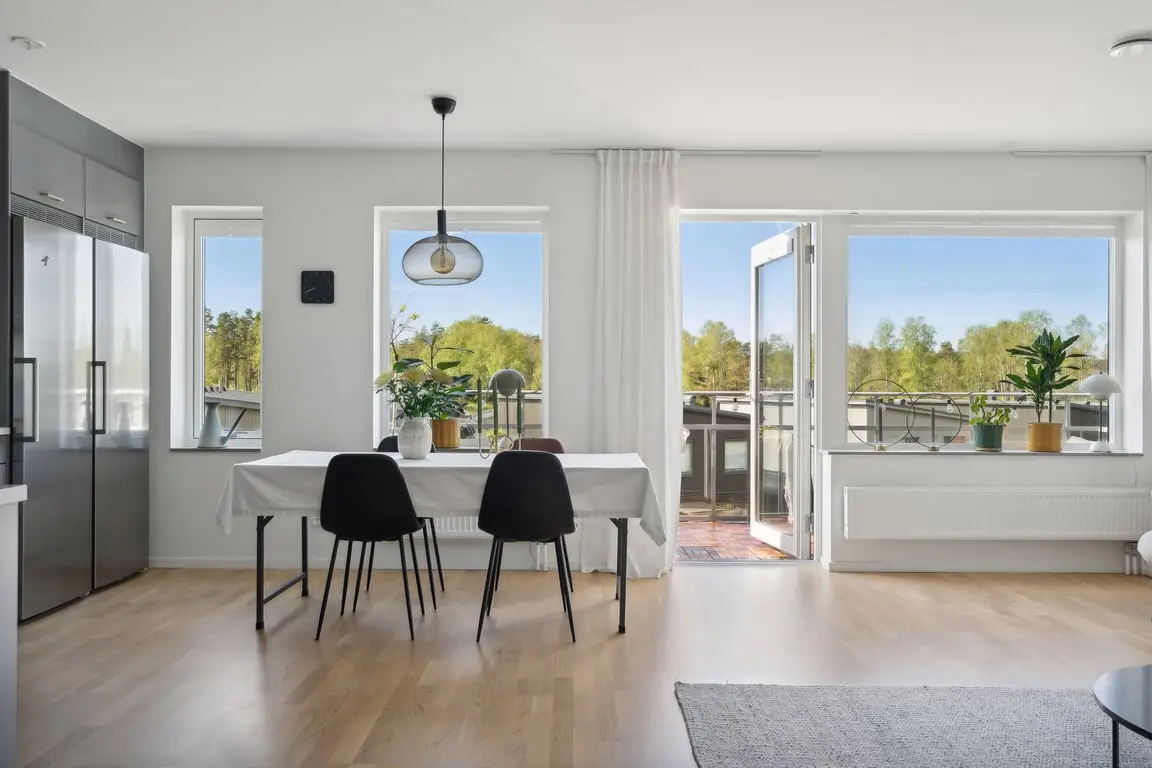 Bild 1 av 20 på Kärnvedsgatan 63