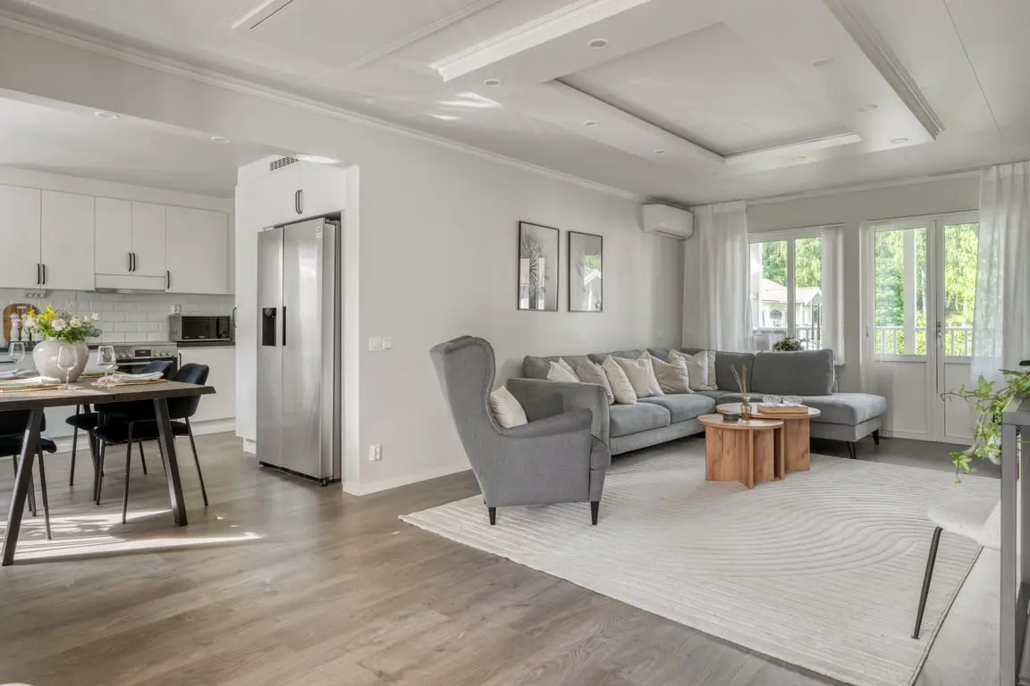 Apartment, Orienteringsstigen 23B, Södertälje. Photo 1 of 27