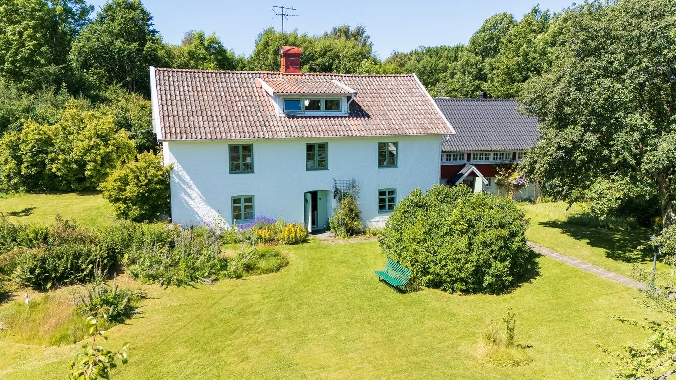 Villa, Björsmossevägen 3, Kungsbacka. Bild 1 av 20