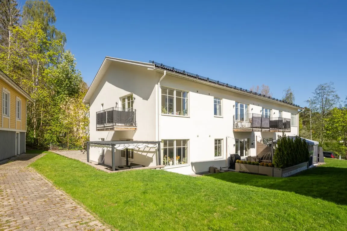 Lägenhet, Parkgatan 12D, Södertälje. Bild 1 av 19