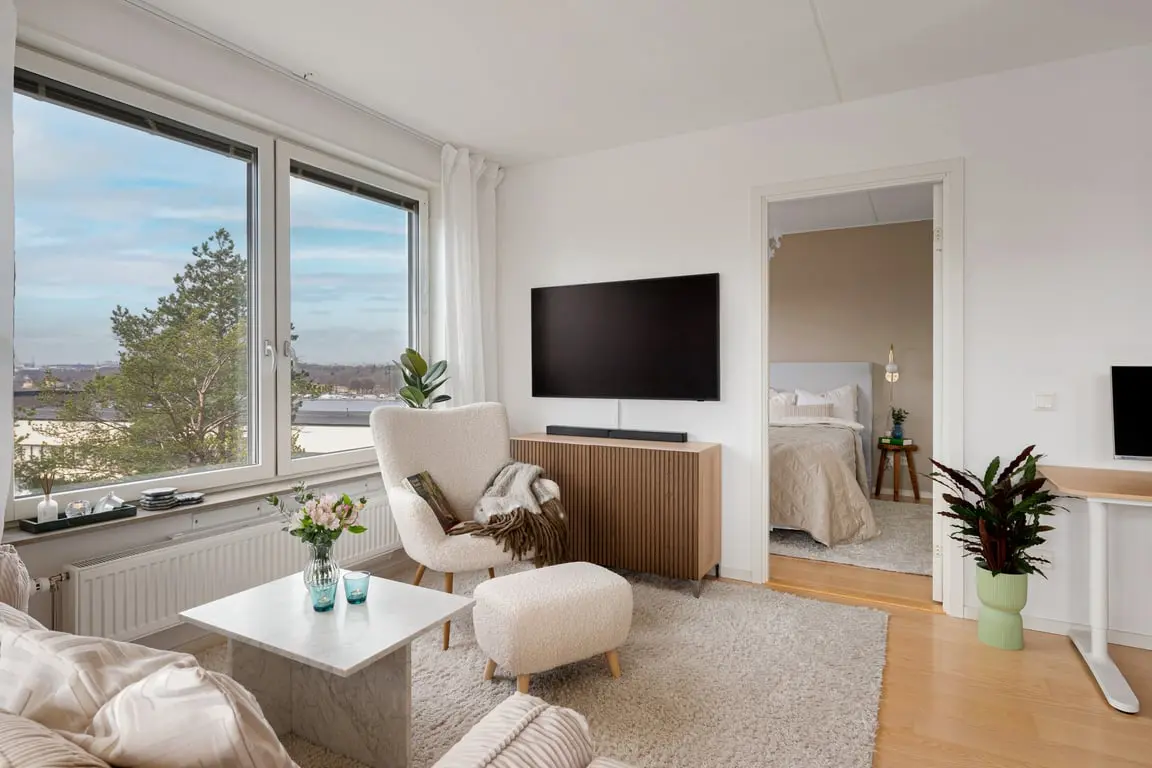 Lägenhet, Kvarnholmsvägen 80, 3 tr, Nacka. Bild 1 av 33