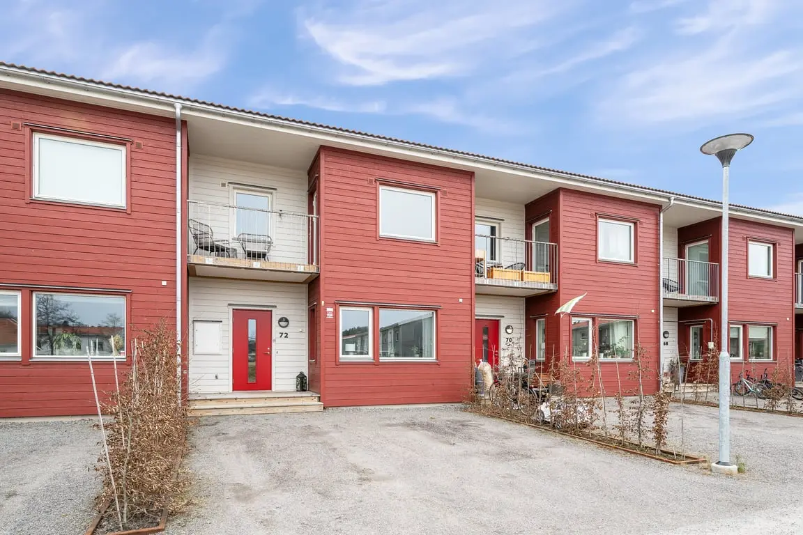 Semi-detached/terraced, Riavägen 72, Haninge. Photo 1 of 20