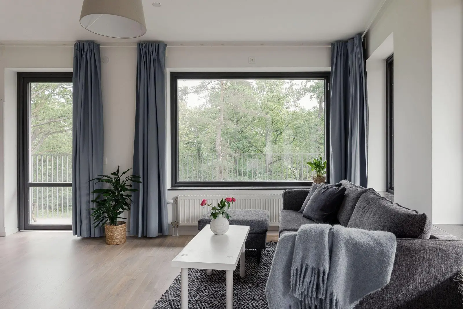 Lägenhet, Kungsgatan 40, Växjö. Bild 1 av 36