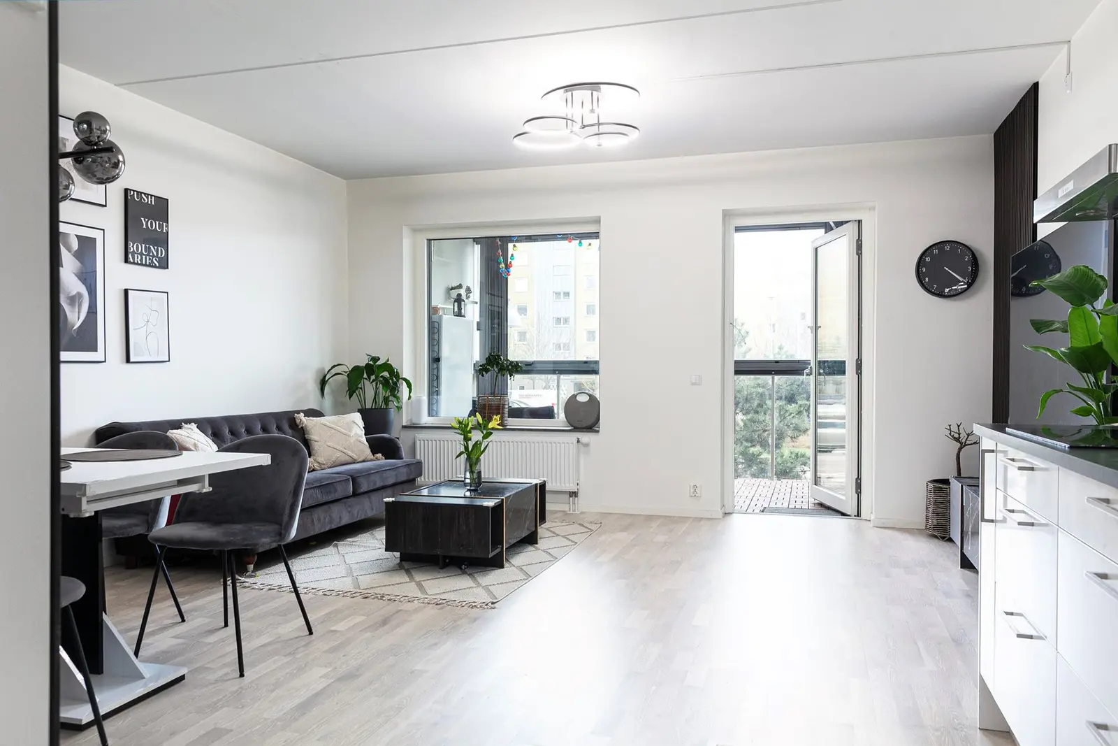 Lägenhet, Vasatorpsvägen 11, Helsingborg, Nya Drottninghög. Bild 1 av 28