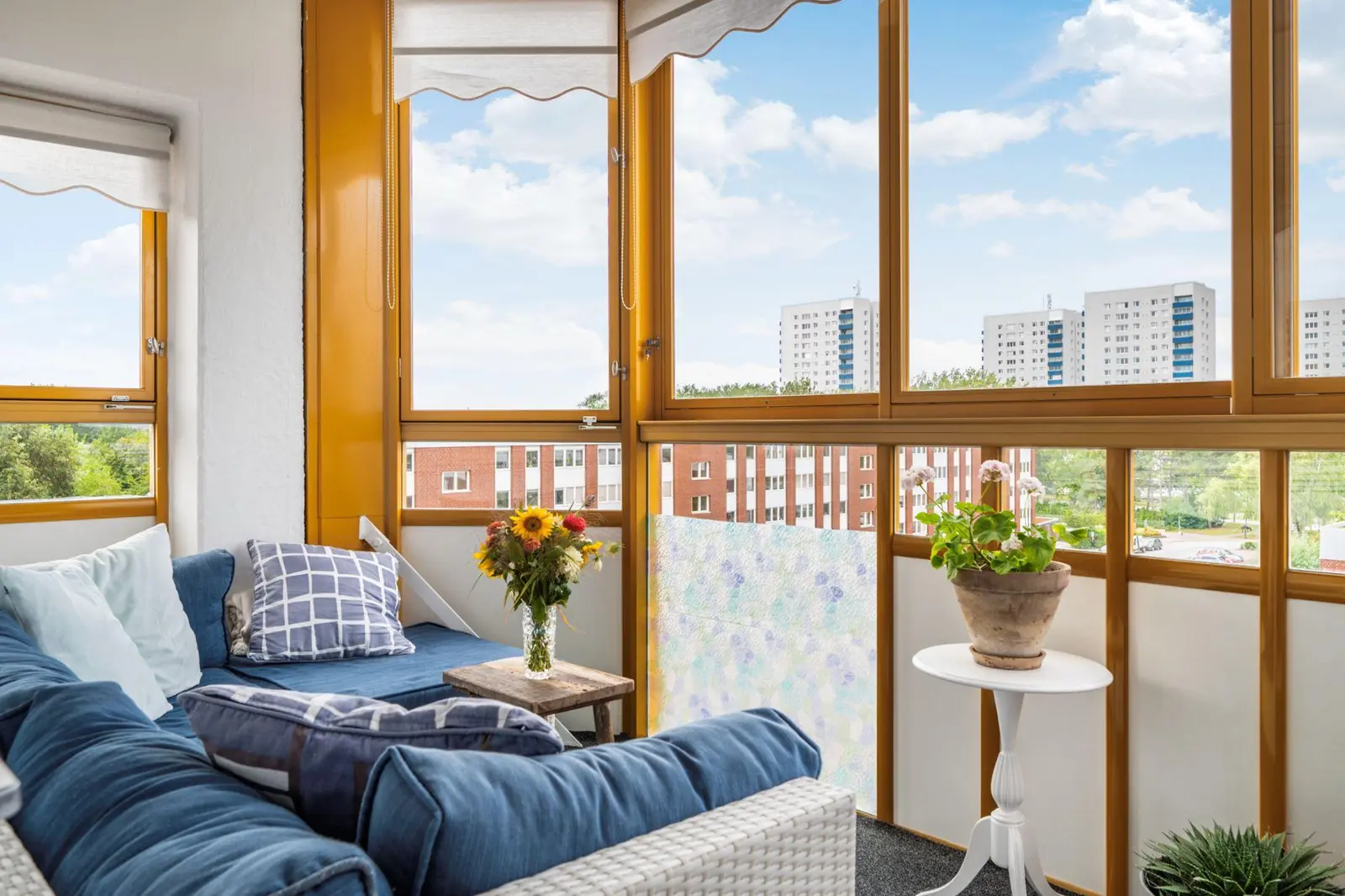 Lägenhet, Serenadgatan 56, Malmö. Bild 1 av 20