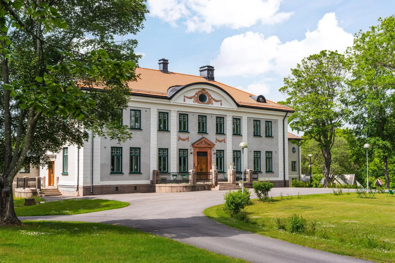 Image 1 of 20 of Elsabo Herrgård, Solhöjden 103A