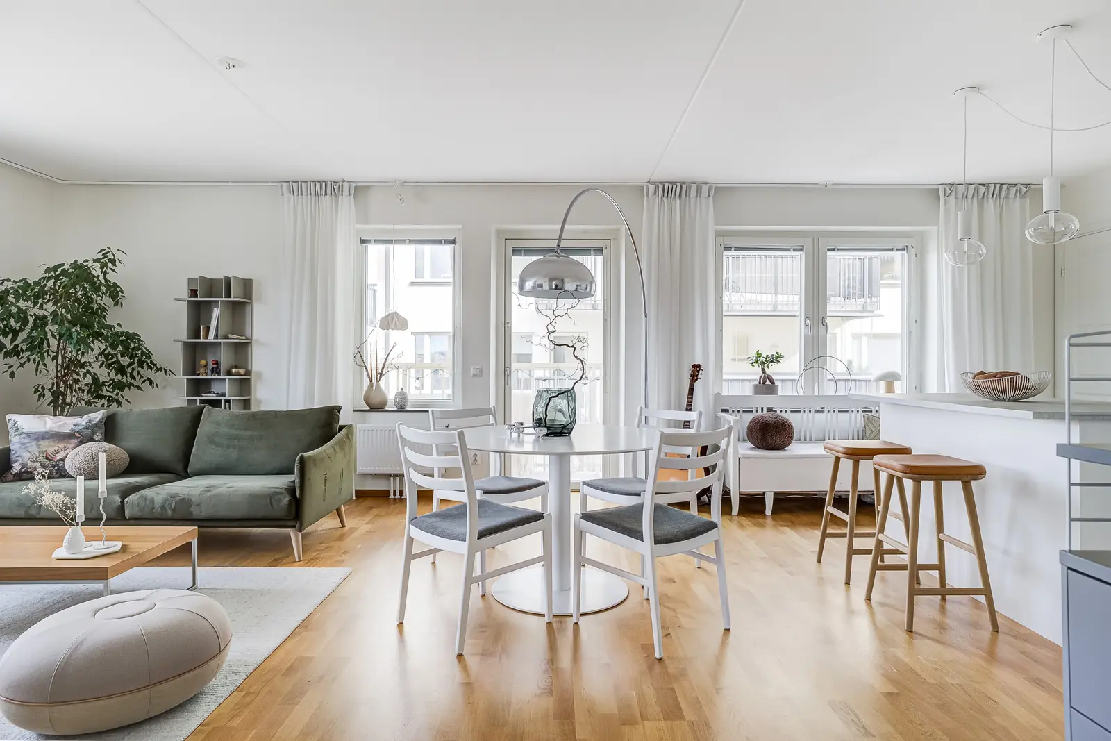 Lägenhet, Råbyvägen 76, Uppsala. Bild 1 av 27