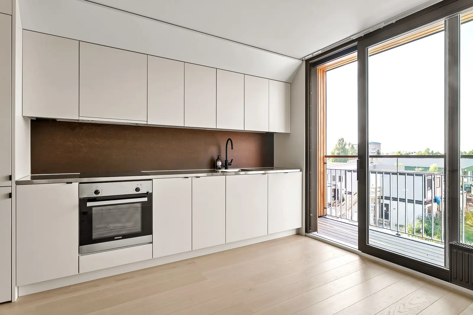 Lägenhet, Fyrisvallsgatan 10A, Uppsala. Bild 1 av 27