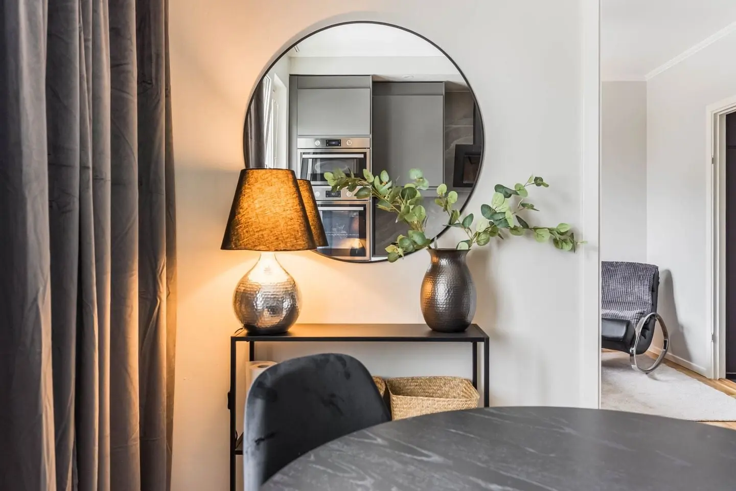 Bild 1 av 32 på Bergsgatan 12