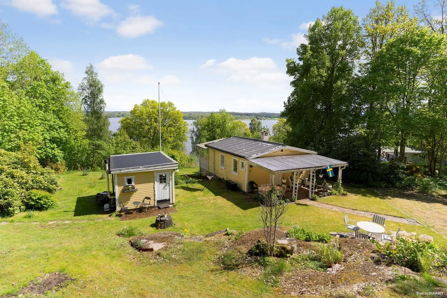 Image 1 of 28 of Brobackavägen 32