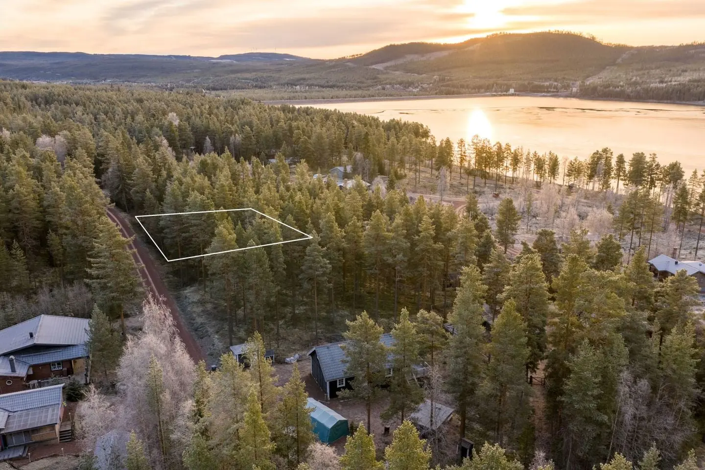 Tomt / mark, Tomt Stugbyvägen 15, Älvdalen. Bild 1 av 6
