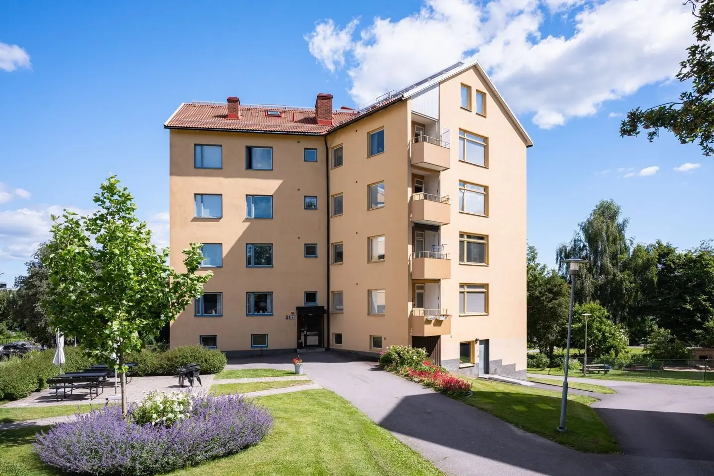 Lägenhet, Hagebygatan 51, Norrköping. Bild 1 av 25