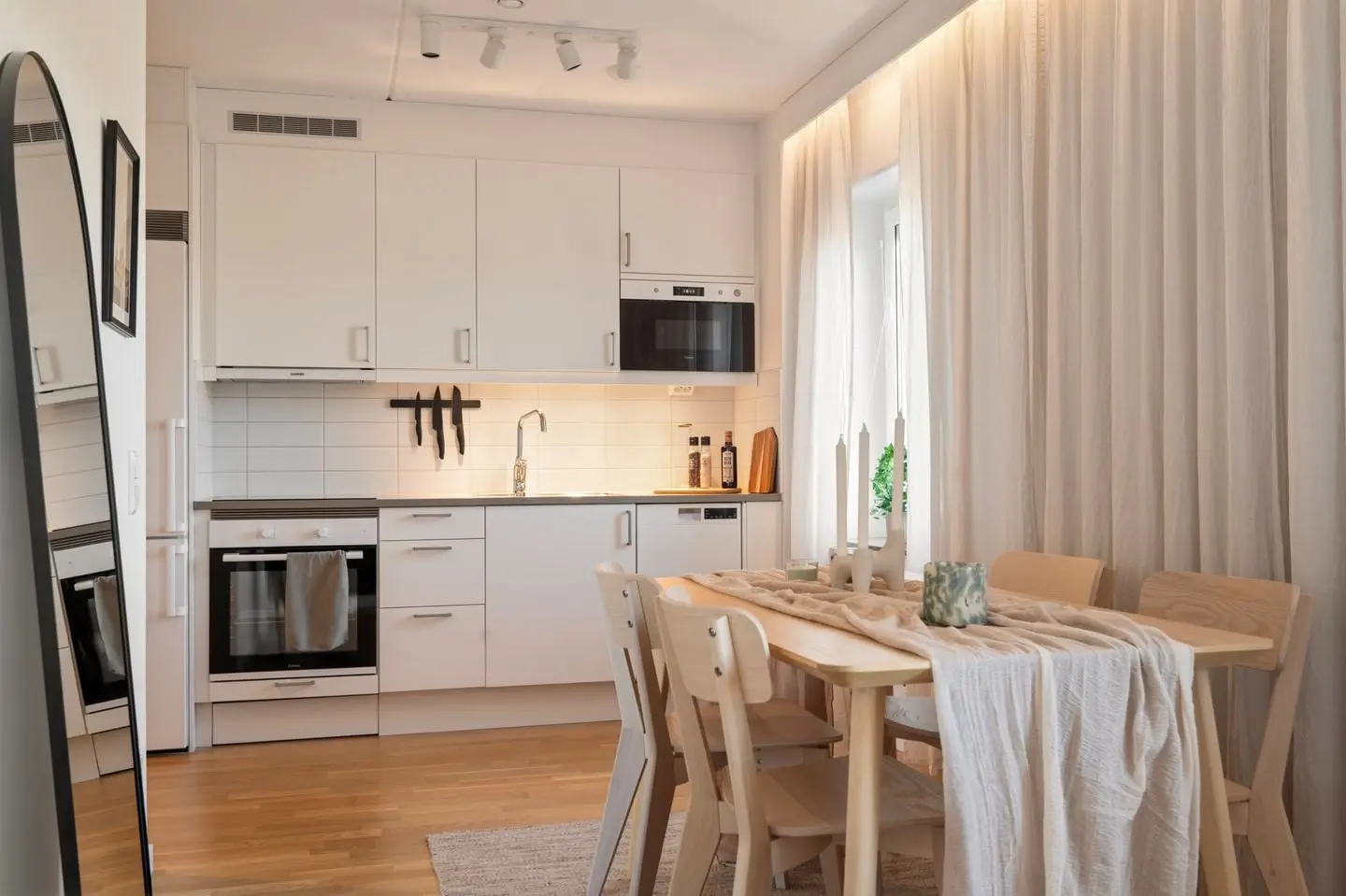 Lägenhet, Salviatorget 2, Göteborg. Bild 1 av 27