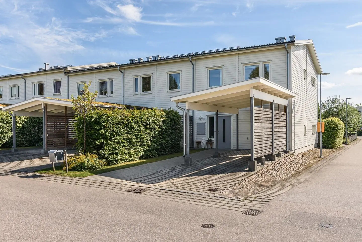 Bild 1 av 29 på Graffmans väg 11