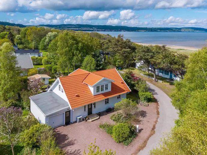 Bild 1 av 20 på Christinas väg 16