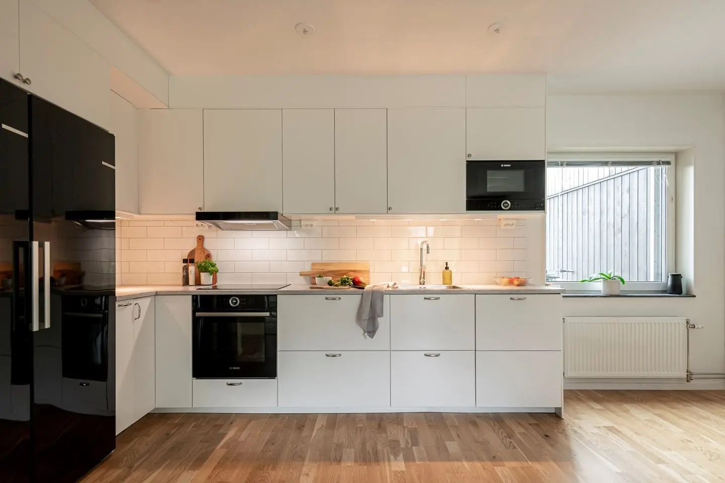 Lägenhet, Jordgubbsvägen 38A, Västerås. Bild 1 av 24