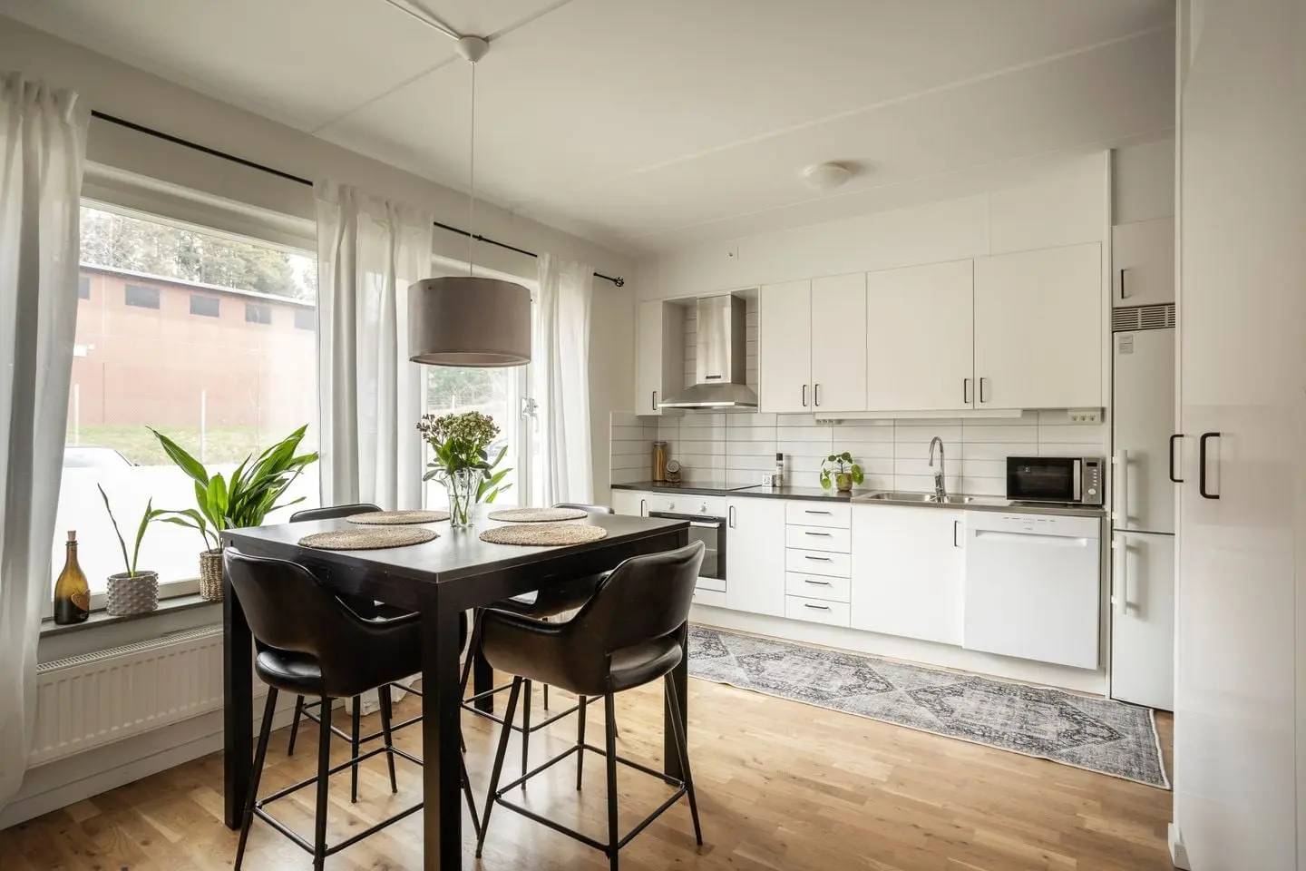 Apartment, RUDBECKS VÄG 147 LGH 1104, Sollentuna. Photo 1 of 23
