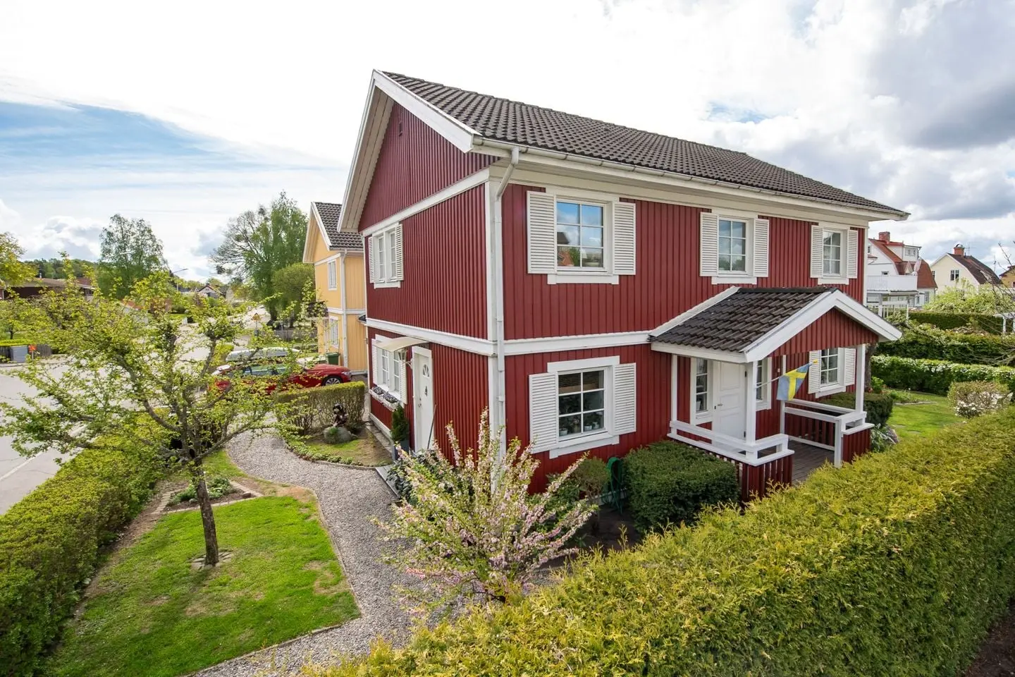 Bild 1 av 43 på Dünavägen 11