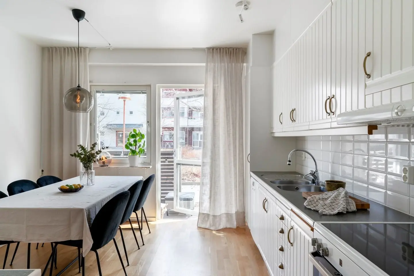 Lägenhet, Ridhusgatan 6, Umeå. Bild 1 av 31