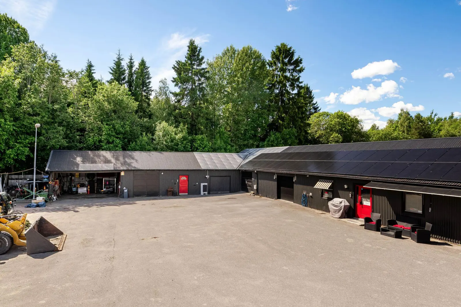 Bild 1 av 20 på Svarvargatan 10