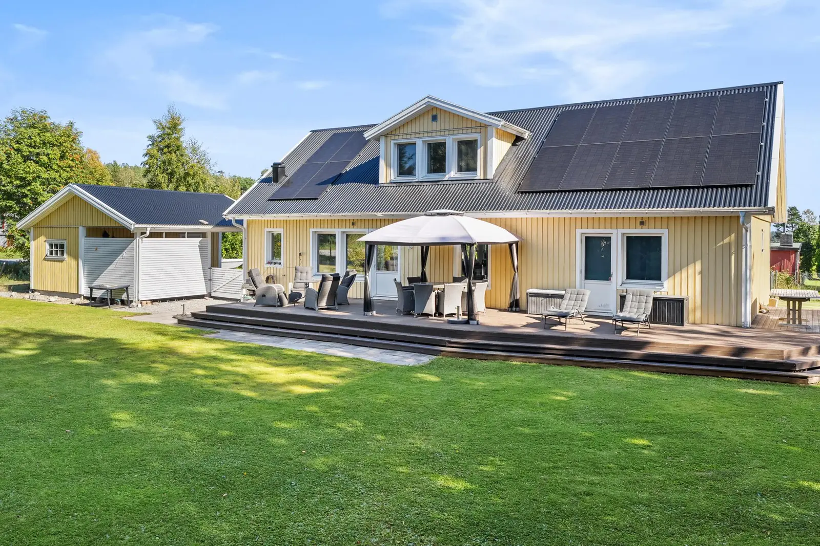 Villa, Bojvägen 2, Juniskär, Kvissleby, Sundsvall. Bild 1 av 20