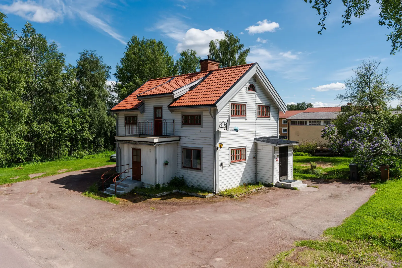 Villa, Pelles väg 5, Älvdalen. Bild 1 av 20