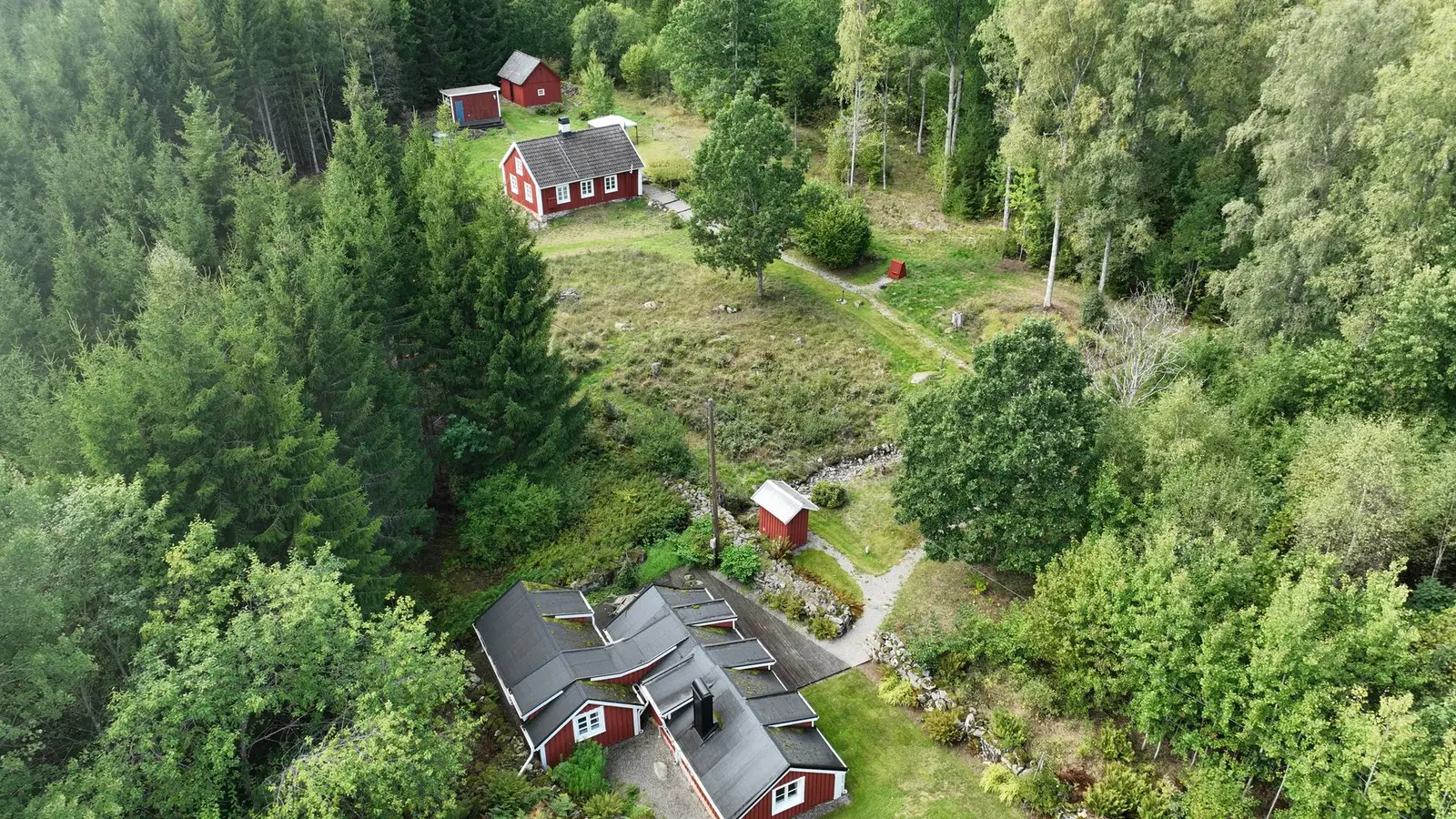 Bild 1 av 20 på Räveboda 12