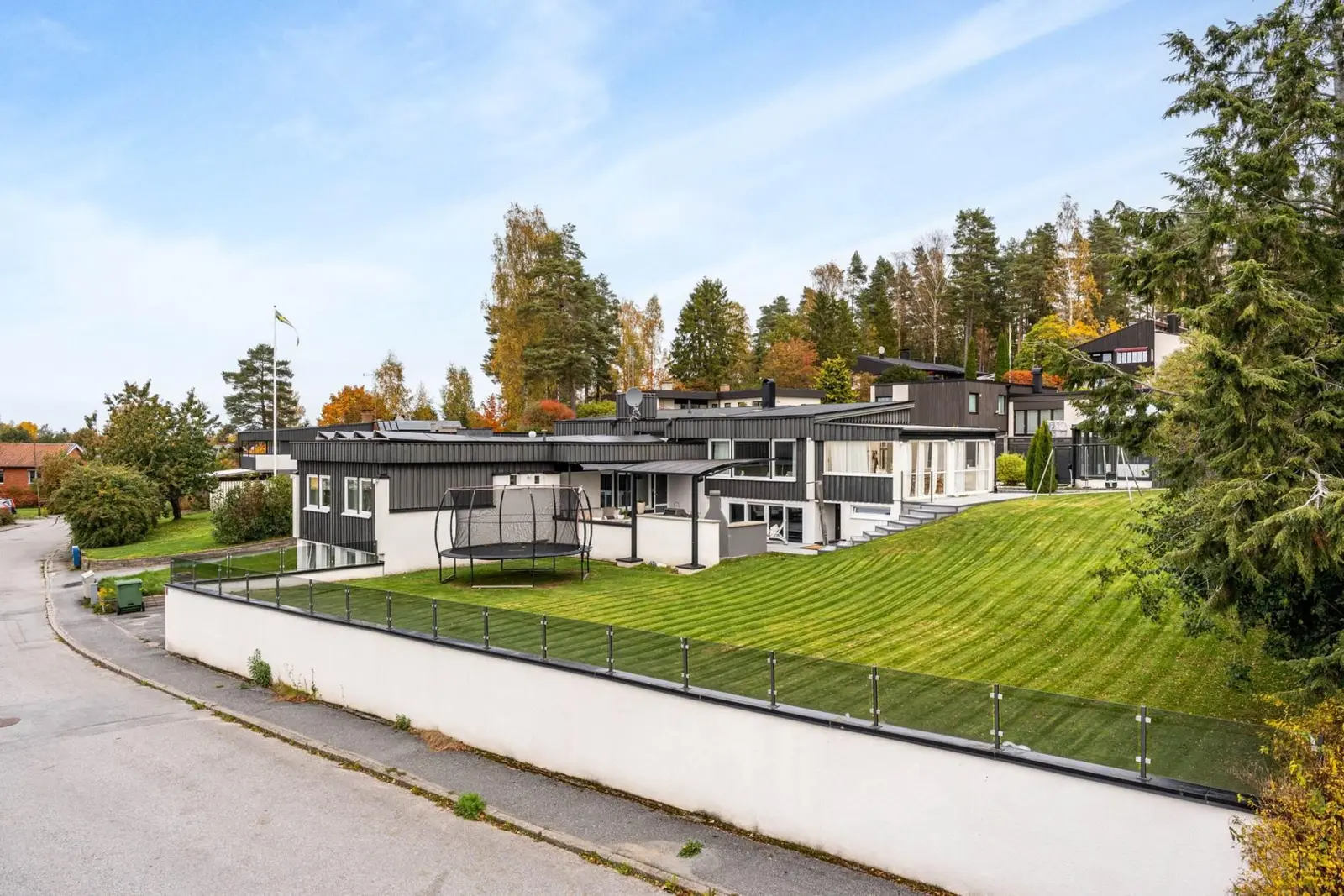 House, Brickebergsvägen 23D, Örebro. Photo 1 of 40