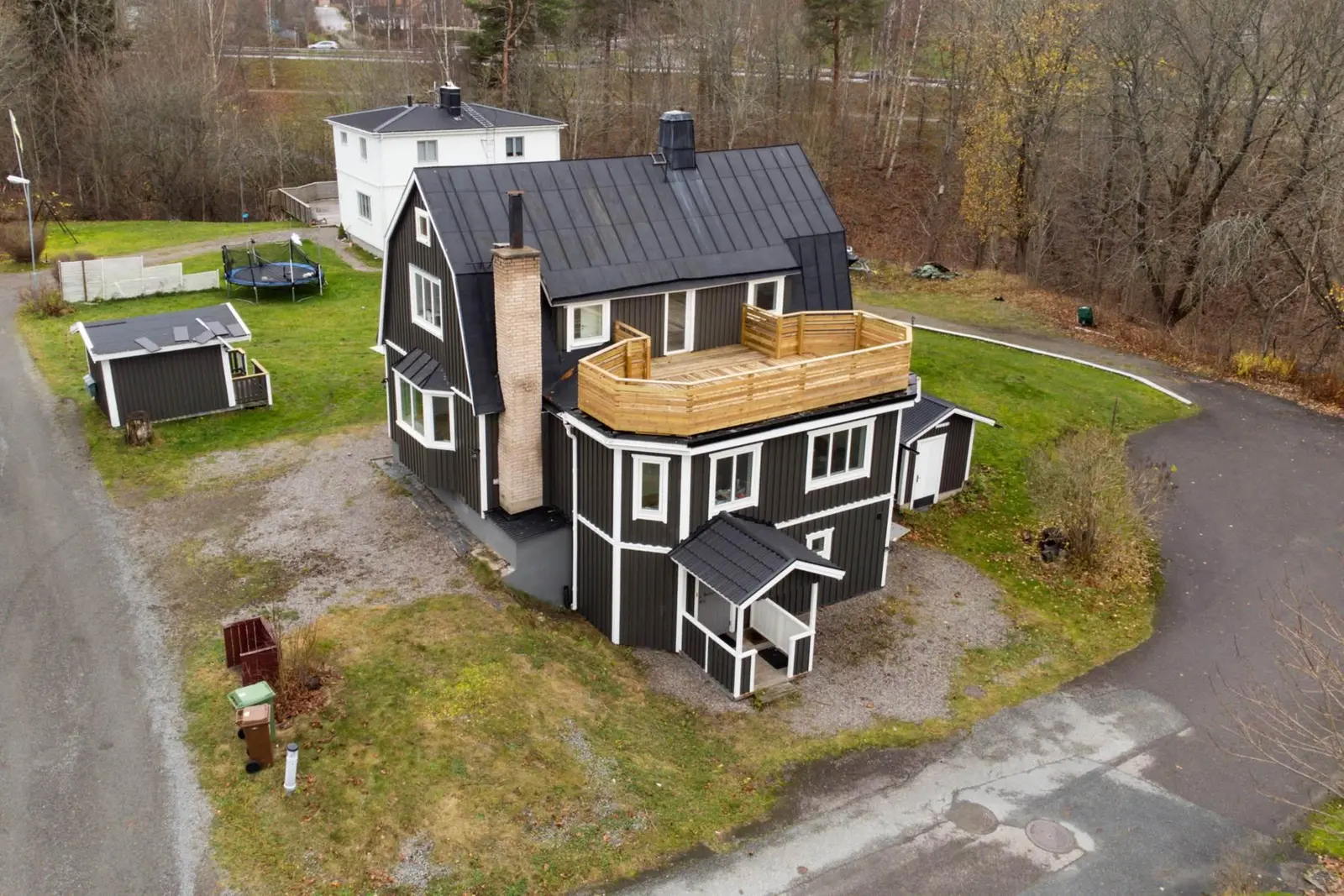 Villa, Salemsvägen 13, Karlskoga. Bild 1 av 27