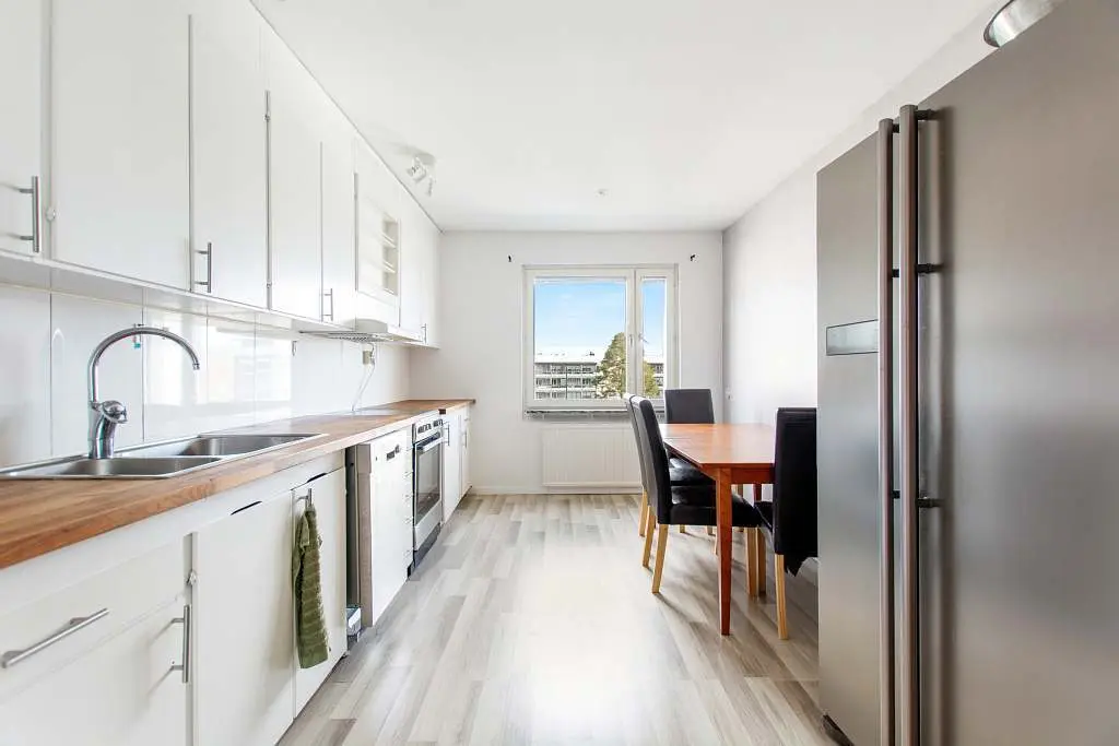 Lägenhet, Lägergatan 5C, Kalix. Bild 1 av 20
